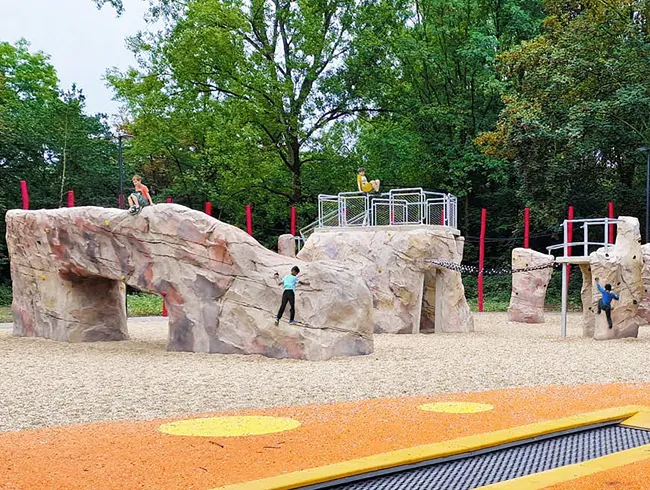 Revierpark Vonderort Felsen (c) ST-Freiraum Duisburg